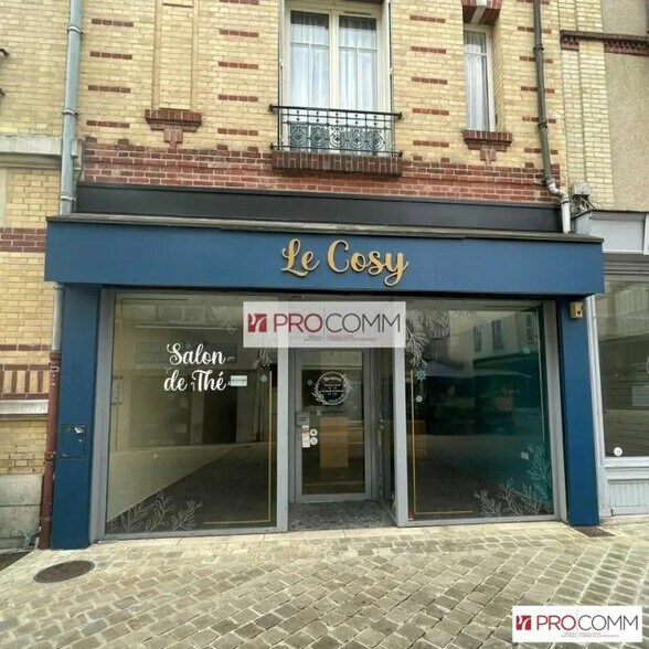 Local commercial dans Chartres à louer - Photo de l’immeuble – Image 1 sur 9
