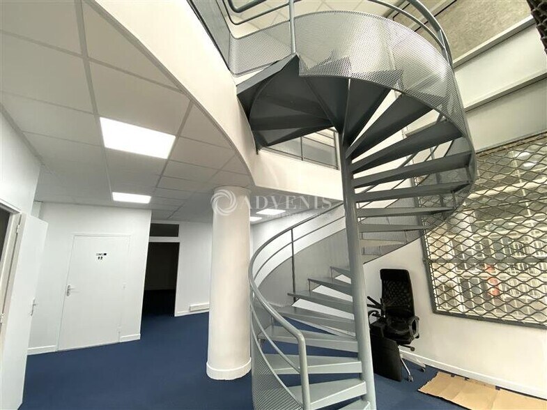 126 Rue Du Landy, Saint-Ouen-sur-Seine à louer - Photo intérieure – Image 3 sur 8