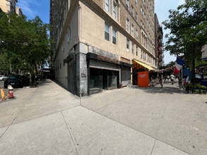 2721-2729 Broadway, New York, NY à louer Photo intérieure– Image 1 sur 4