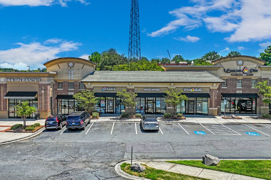7010-7014 Smith Corners Blvd, Charlotte, NC à vendre - Photo de l’immeuble – Image 3 sur 5