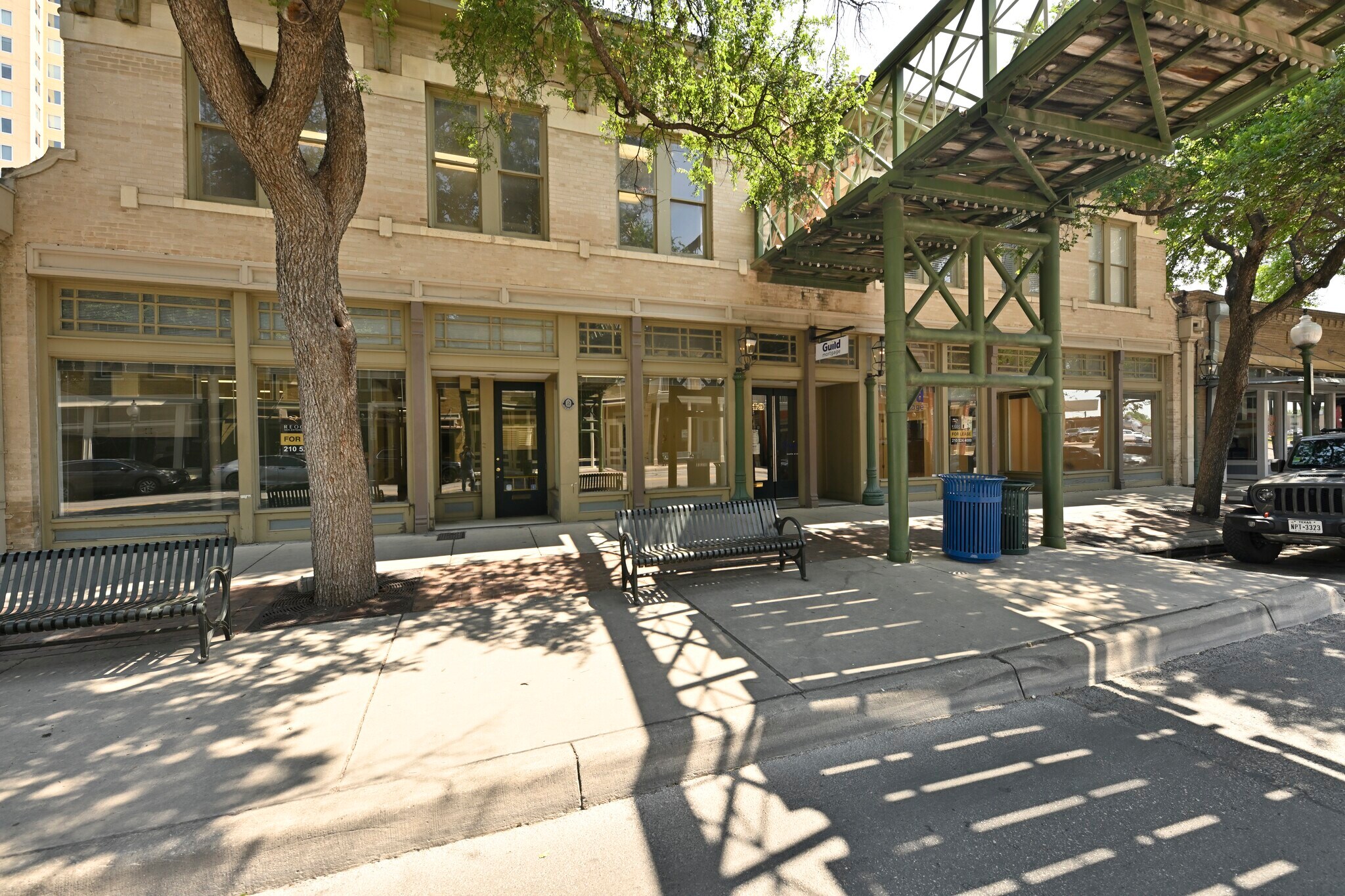 1145 E Commerce St, San Antonio, TX à louer Photo principale– Image 1 sur 4