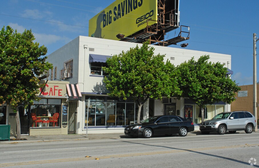 3621-3623 S Dixie Hwy, West Palm Beach, FL à louer - Photo de l’immeuble – Image 2 sur 8