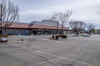 1329 US Highway 395 N, Gardnerville, NV à louer Photo de l’immeuble– Image 1 sur 1