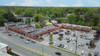 Plus de détails pour 13500 Pearl Rd, Strongsville, OH - Local commercial à louer