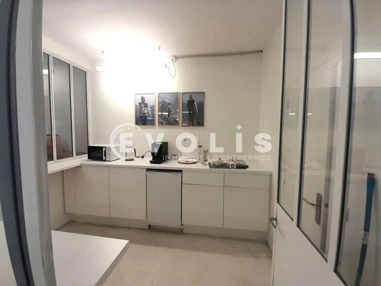 Bureau dans Paris à louer - Photo de l’immeuble – Image 2 sur 5