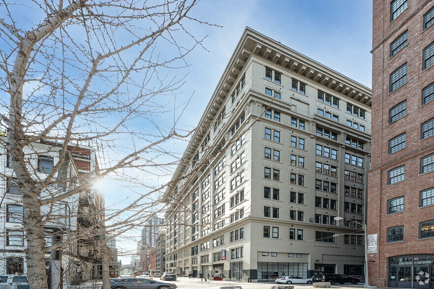 20 Jay St, Brooklyn, NY à louer - Photo de l’immeuble – Image 2 sur 3