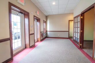 421-481 PENBROOKE Dr, Penfield, NY à louer Photo intérieure– Image 2 sur 51