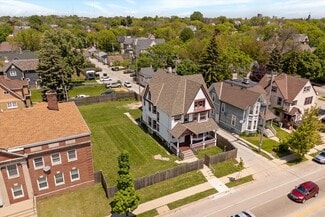 Plus de détails pour 124 W North Ave, Milwaukee, WI - Local commercial à vendre