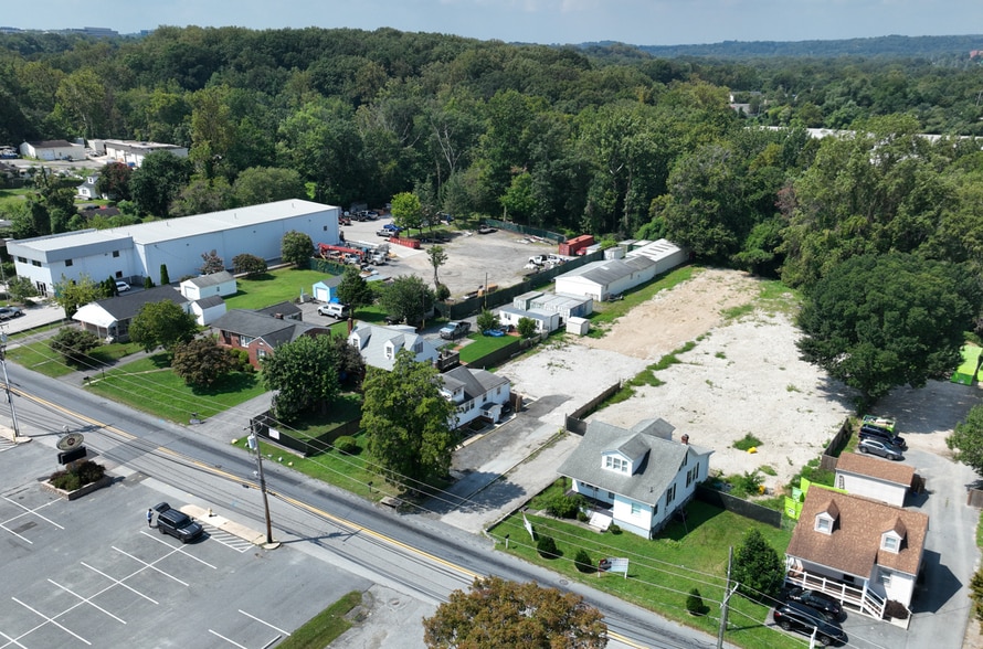 706 N Hammonds Ferry Rd, Linthicum Heights, MD à vendre - Aérien – Image 3 sur 4