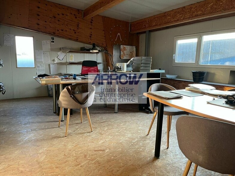 Local d'activités dans Bouaye à vendre - Photo intérieure – Image 1 sur 3