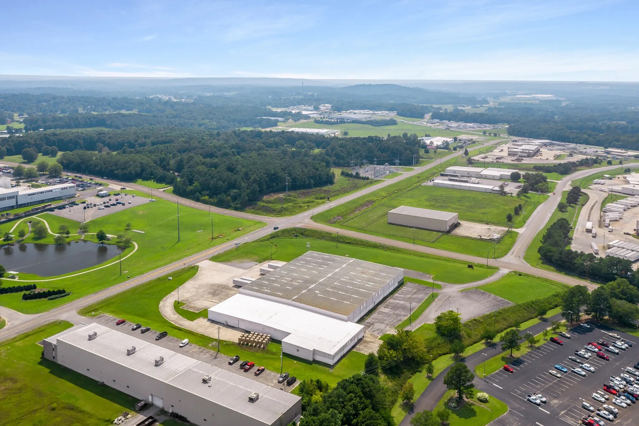 2304 Industrial Dr, Cullman, AL à louer Photo principale– Image 1 sur 8