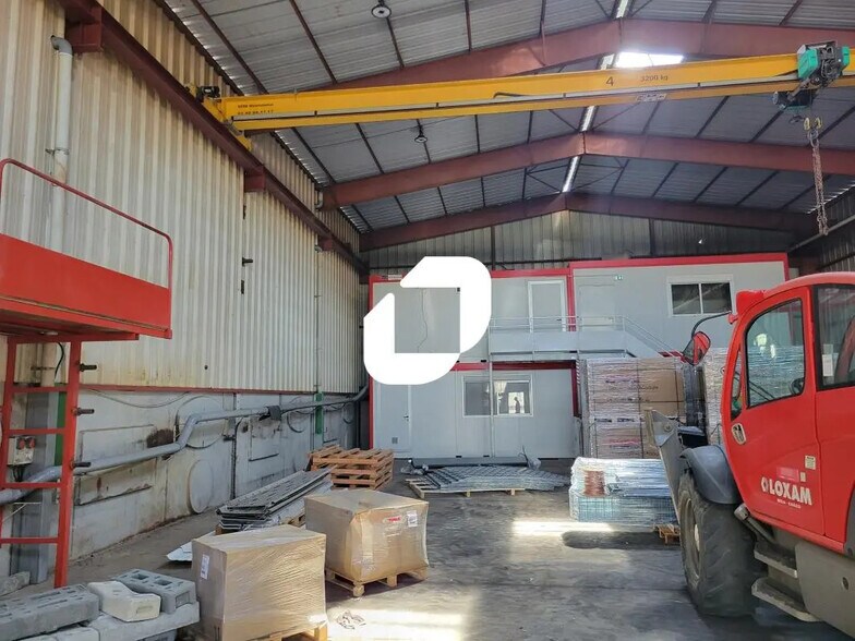 Local d’activités dans Vertou à louer - Photo de l’immeuble – Image 1 sur 3