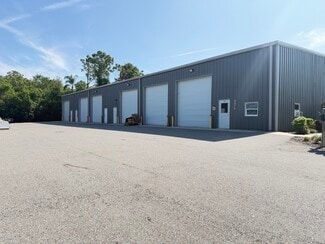 Plus de détails pour 5475 Dove Dr, New Port Richey, FL - Industriel/Logistique à louer