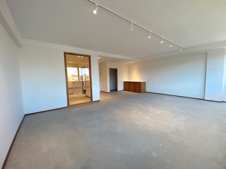146 Rue Paradis, Marseille à louer - Photo intérieure – Image 3 sur 10