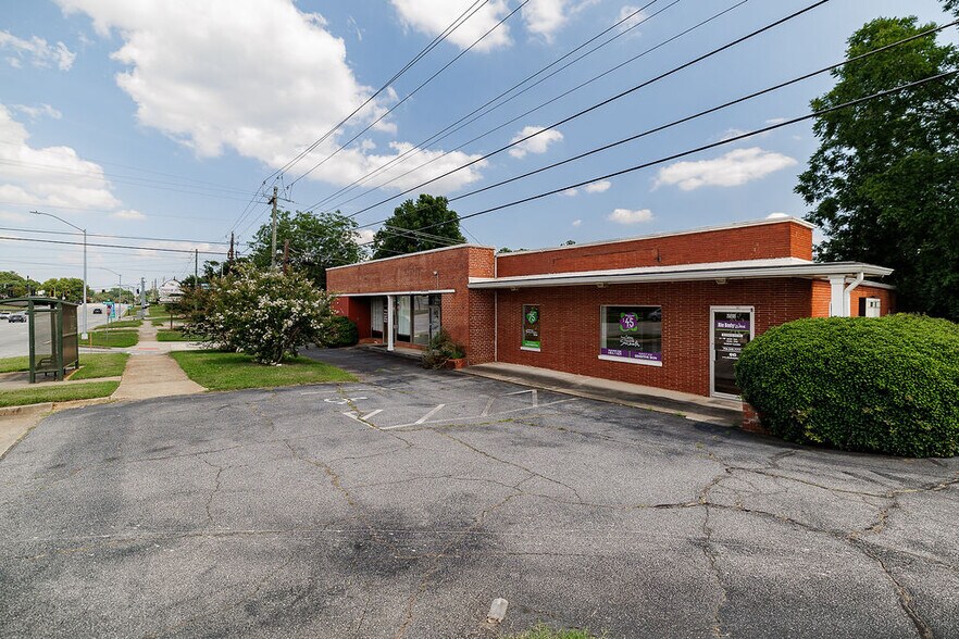 2109-2113 W Broad St, Athens, GA à vendre - Photo de l’immeuble – Image 2 sur 7