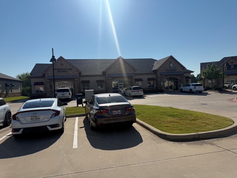 4312 Heritage Trace Pky, Fort Worth, TX à vendre - Photo de l’immeuble – Image 2 sur 3