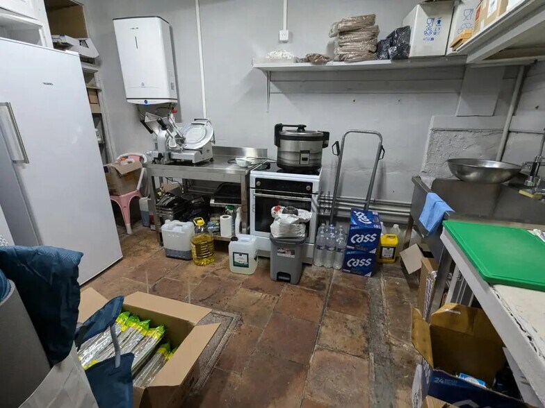 Local d’activités dans Toulouse à louer - Photo de l’immeuble – Image 2 sur 4