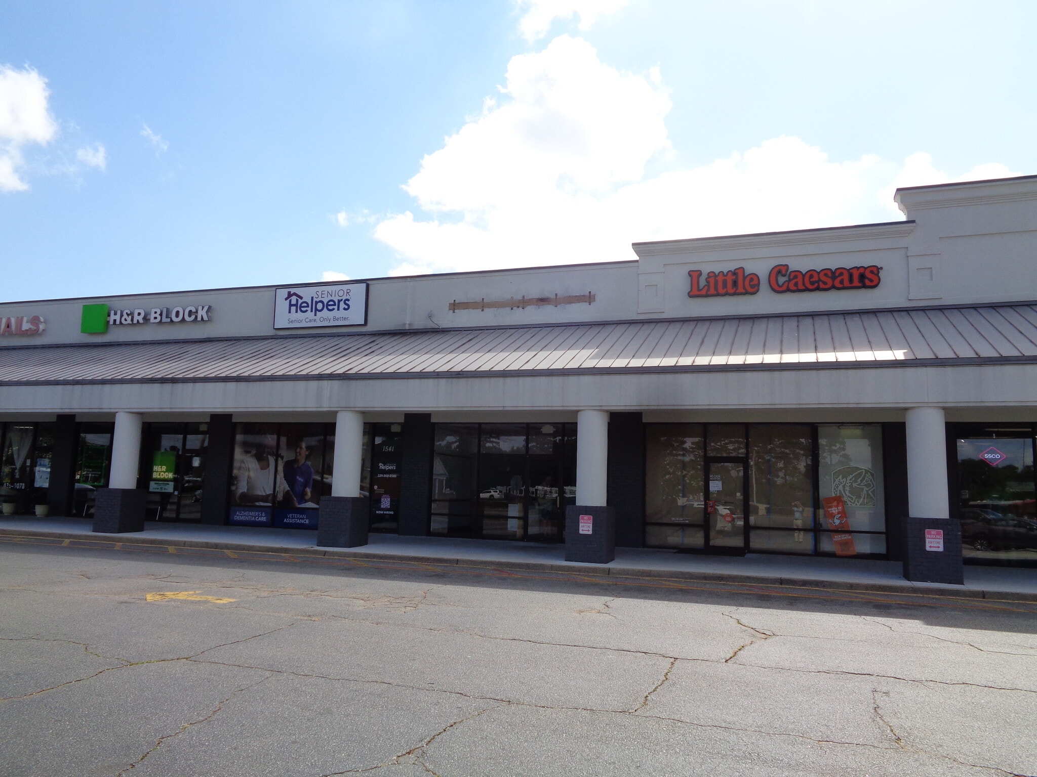 1541-1553 US 19 S, Leesburg, GA à louer Photo intérieure– Image 1 sur 2