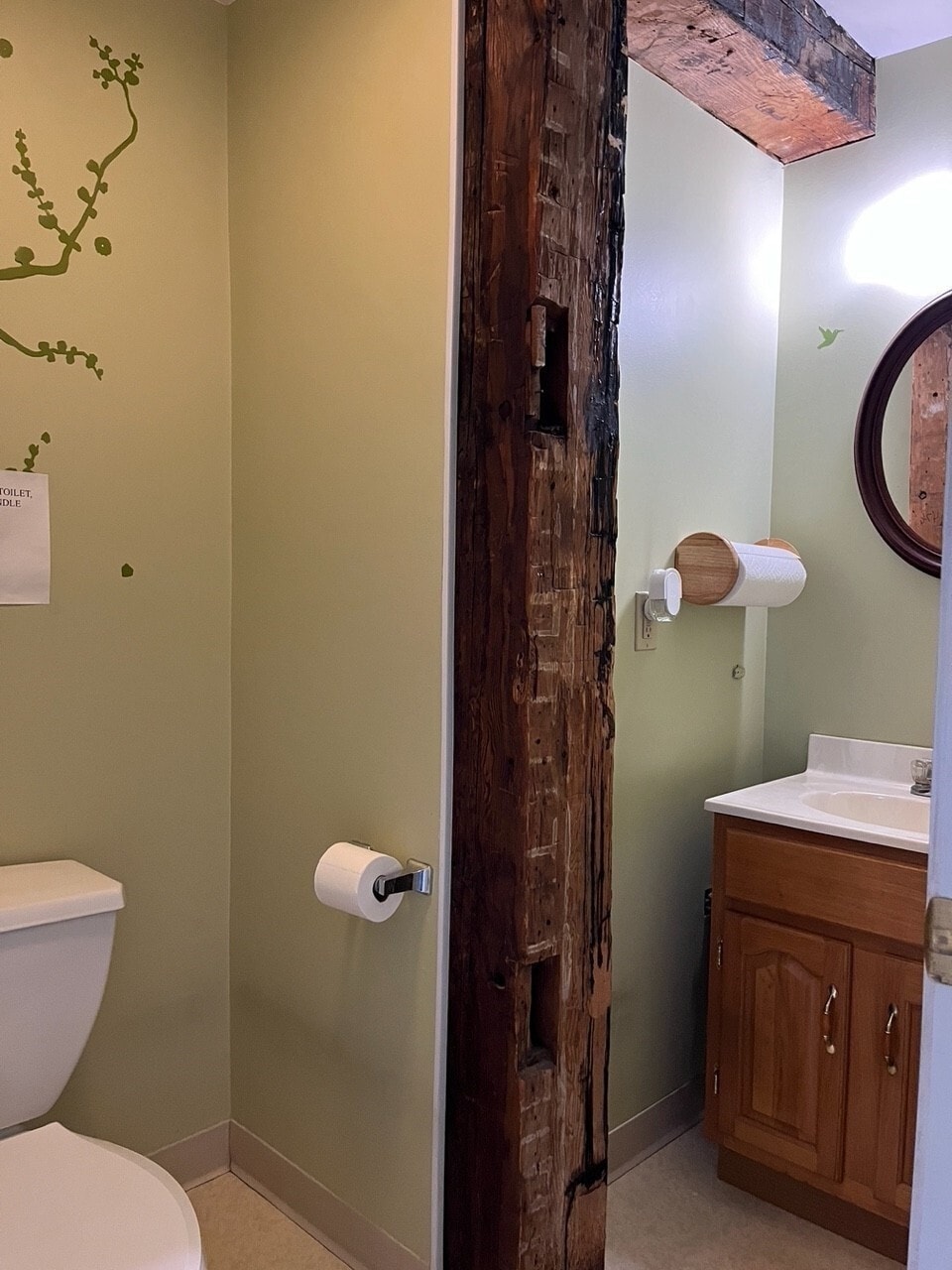 31 Bridge St, Shelburne Falls, MA à louer Photo intérieure– Image 1 sur 9