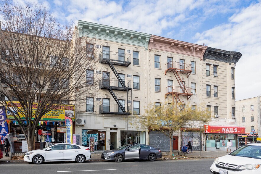 252 Schenectady Ave, Brooklyn, NY à louer - Photo principale – Image 2 sur 5