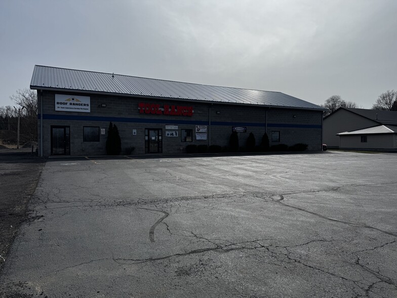 406 Rt-104, Ontario, NY à louer - Photo de l’immeuble – Image 1 sur 6