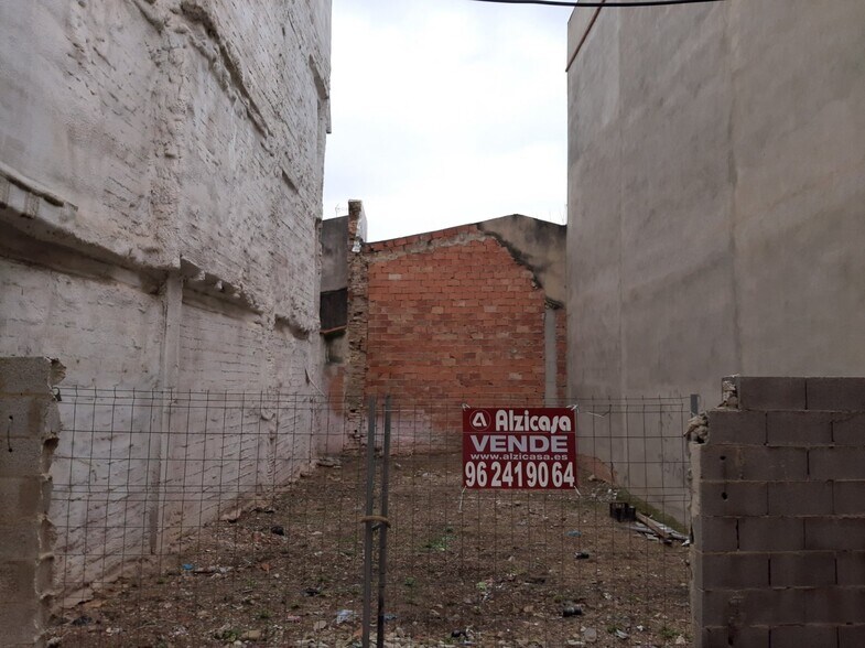Terrain dans Alzira, Valencia à vendre - Photo principale – Image 3 sur 17
