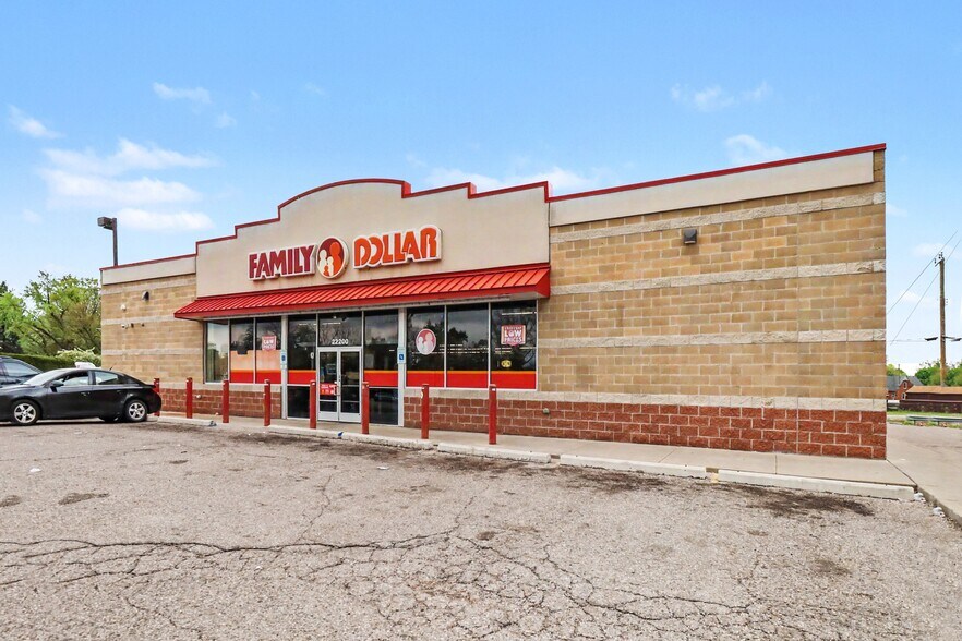 22200 W Grand River Ave, Detroit, MI à vendre - Photo de l’immeuble – Image 1 sur 12