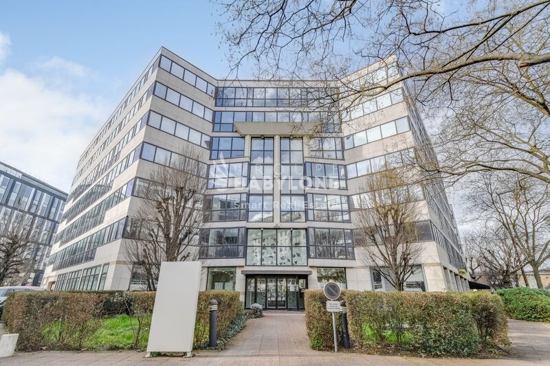 12 Rue Rouget De Lisle, Issy-les-Moulineaux à louer - Photo de l’immeuble – Image 2 sur 20