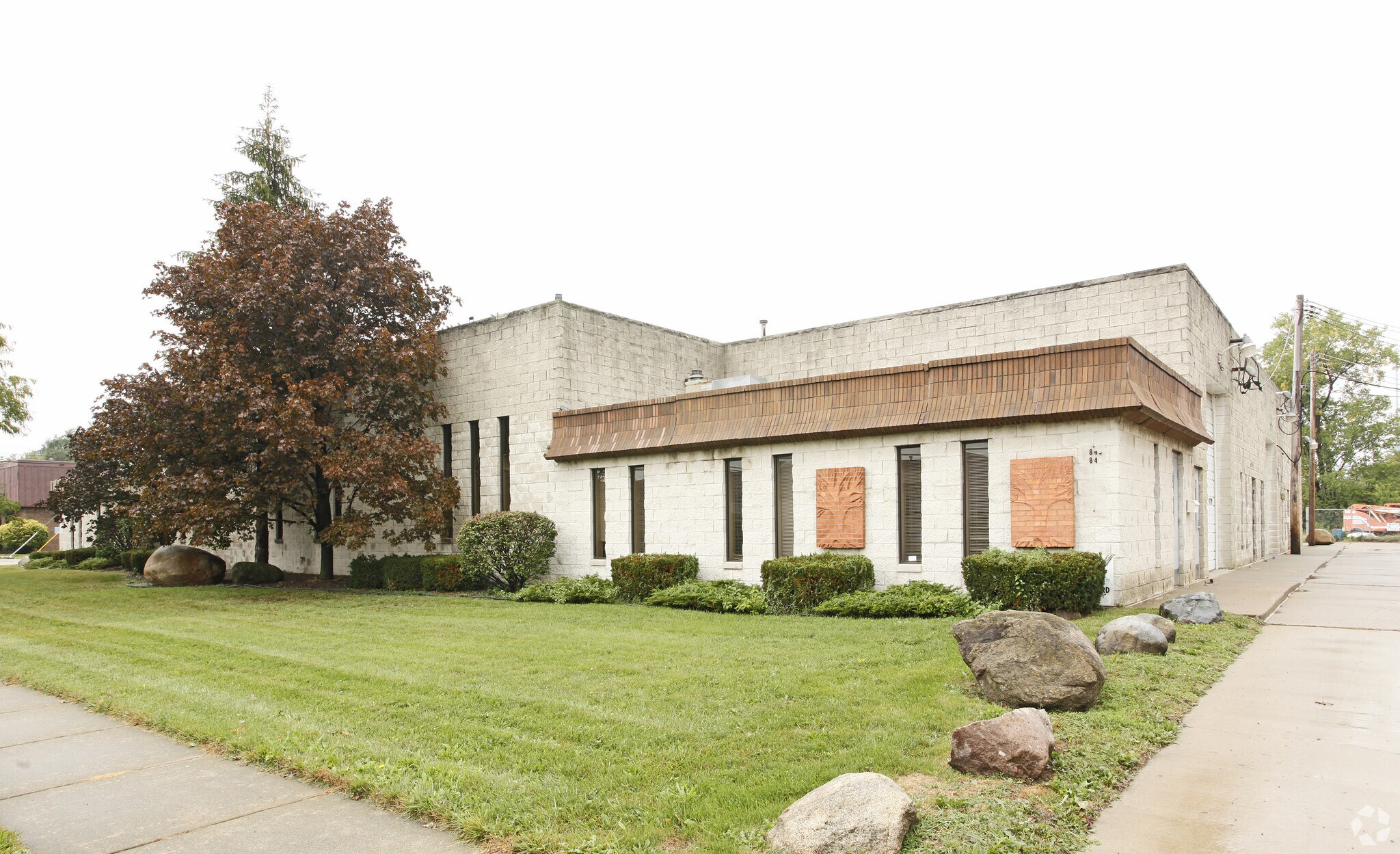 5840-5852 Hubbard Ave, Garden City, MI à vendre Photo principale– Image 1 sur 3