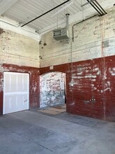 20 Canal St, Franklin, NH à louer Photo intérieure– Image 2 sur 9