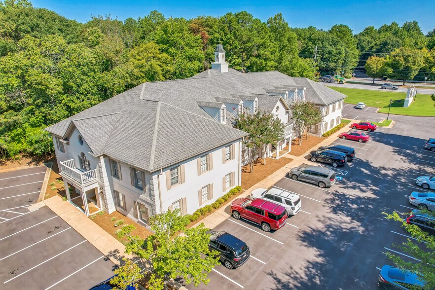 419 E Crossville Rd, Roswell, GA à louer - Photo de l’immeuble – Image 3 sur 12