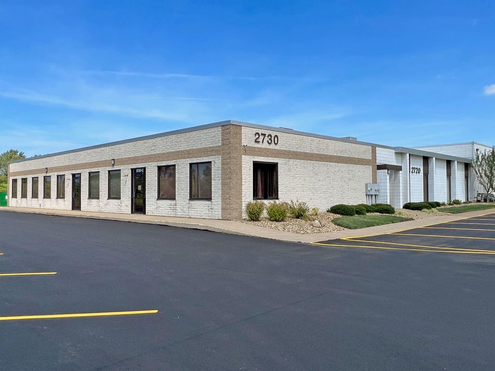 2700-2730 W 21st St, Erie, PA à louer Photo principale– Image 1 sur 13