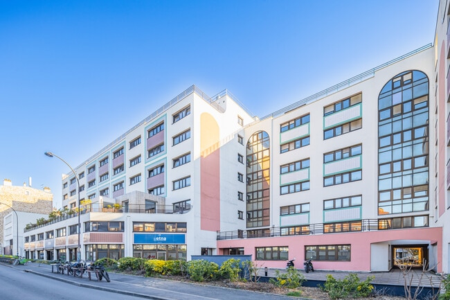 Plus de détails pour 5-13 Rue Maurice Grandcoing, Ivry-sur-Seine - Bureau à louer