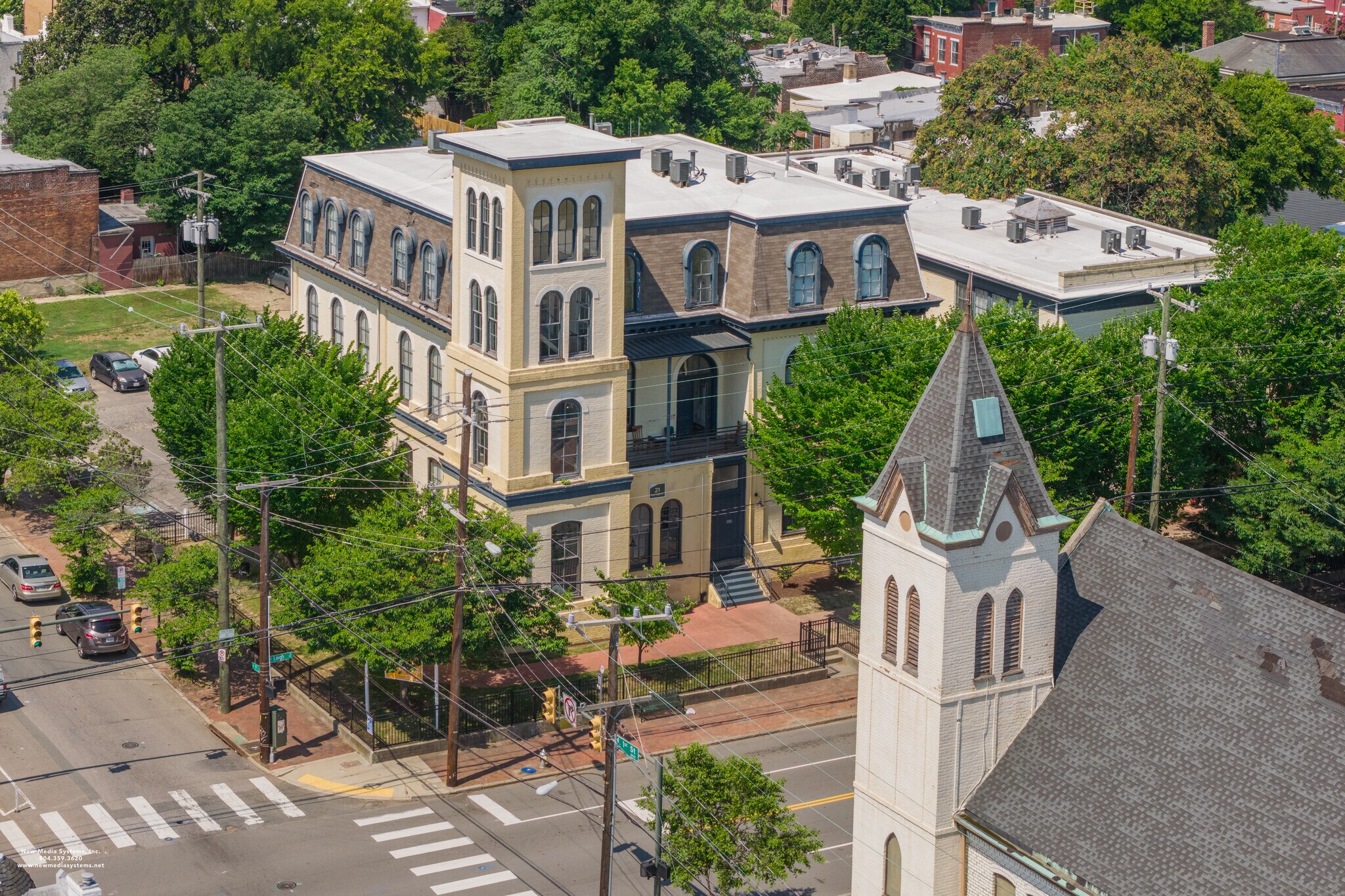 21 E Leigh St, Richmond, VA à vendre Photo de l’immeuble– Image 1 sur 9