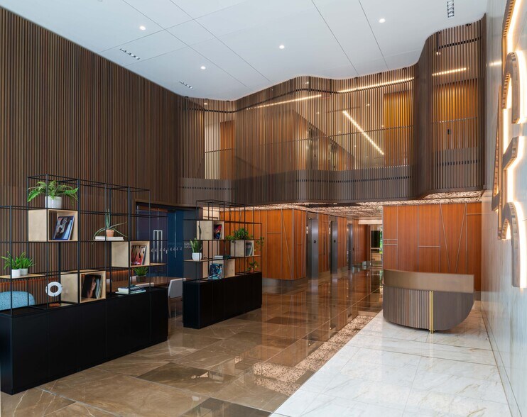 455 Massachusetts Ave NW, Washington, DC à louer - Hall d’entrée – Image 2 sur 8