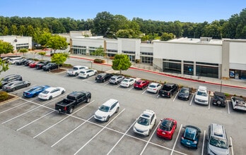 1300 Johnson Ferry Rd, Marietta, GA à louer Photo intérieure– Image 2 sur 3