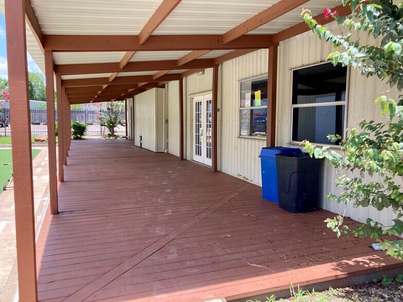5312 Elm St, Houston, TX à louer - Photo de l’immeuble – Image 2 sur 15