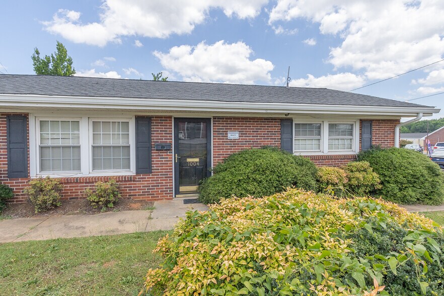 1004 Whitehall Rd, Anderson, SC à vendre - Photo de l’immeuble – Image 3 sur 42