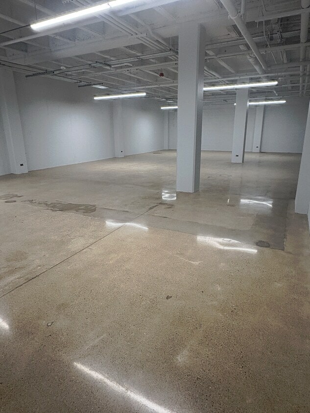 44 S Vail Ave, Arlington Heights, IL à louer Photo intérieure– Image 1 sur 5