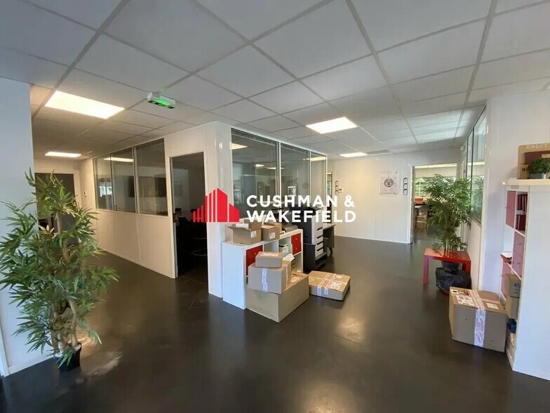 Bureau dans Toulouse à louer - Photo de l’immeuble – Image 3 sur 12