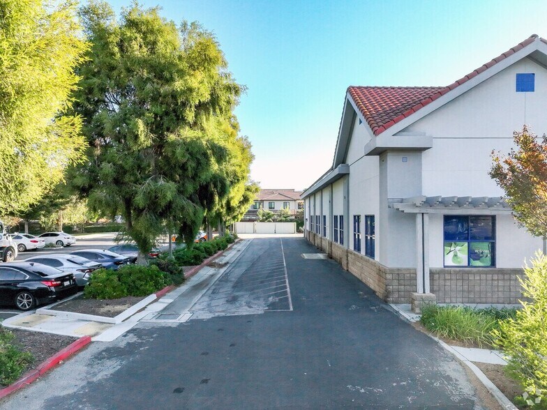 16000-16060 Monterey Road portefeuille de 2 biens à vendre sur LoopNet.fr - Photo de l’immeuble – Image 2 sur 19