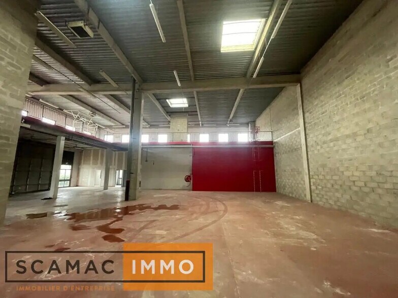 16 Rue Des Cévennes, 91090 Lisses, Lisses à louer - Photo de l’immeuble – Image 1 sur 7