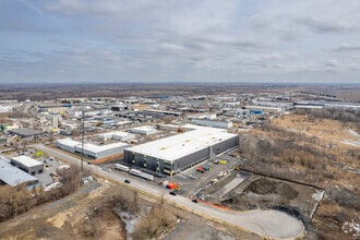 350 Rue Hans-Zimmerman, Châteauguay, QC - Vue aérienne  vue de carte