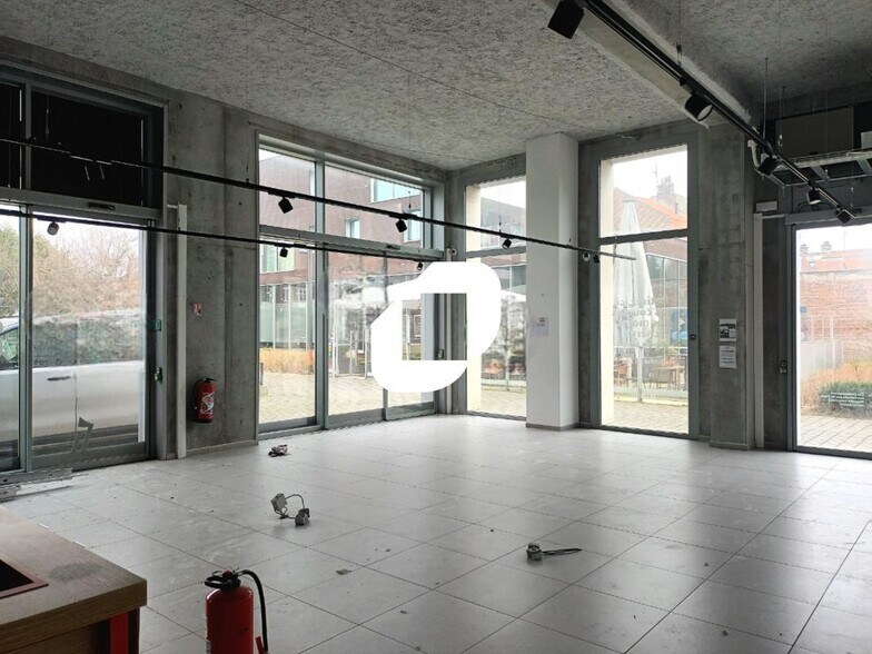 Local commercial dans Lille à louer - Photo intérieure – Image 2 sur 4