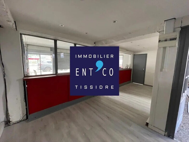 Local commercial dans Boé à louer - Photo de l’immeuble – Image 3 sur 8