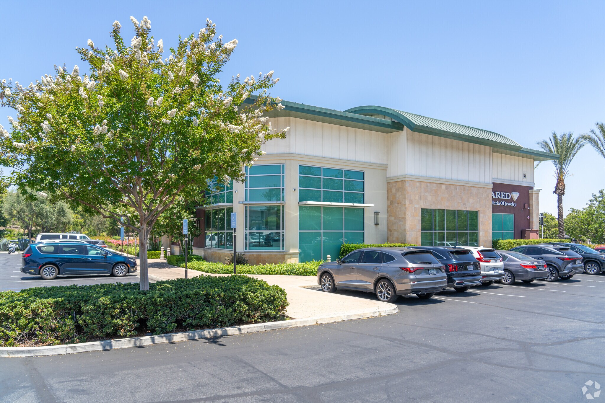 3585 Grand Ave, Chino Hills, CA à vendre Photo principale– Image 1 sur 5