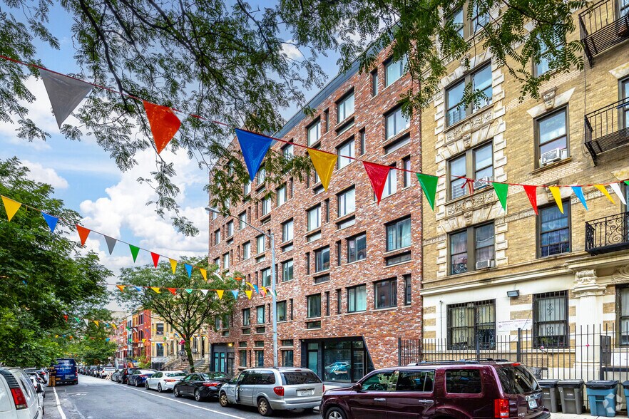 531-535 W 159th St, New York, NY à vendre - Photo de l’immeuble – Image 2 sur 7