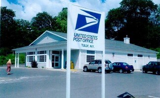 Plus de détails pour 24 Elm St, Tully, NY - Spécialisé à vendre