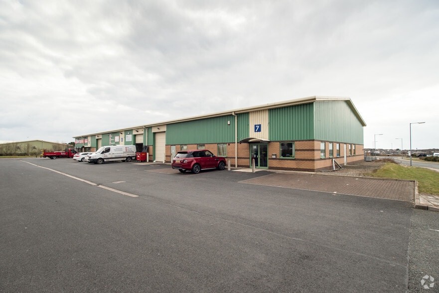 Phoenix Rd, Barrow In Furness à louer - Photo principale – Image 1 sur 3