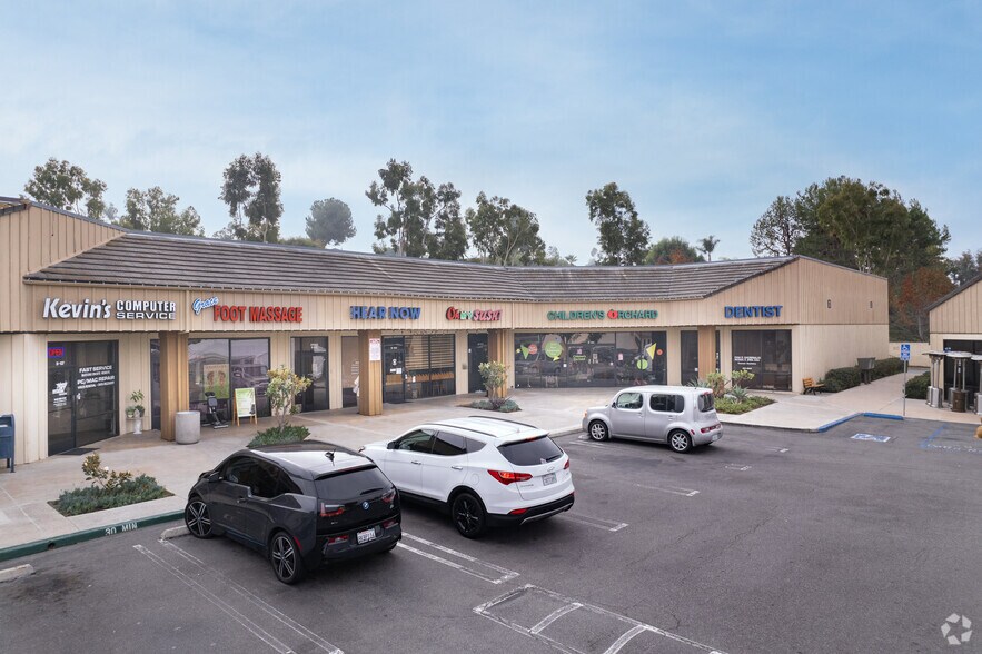 28971-28991 Golden Lantern, Laguna Niguel, CA à louer - Photo de l’immeuble – Image 2 sur 5